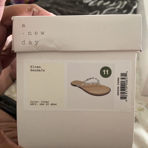 A new day solan sandals - Picture 5 of 5